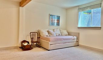990 BRIDGE VIEW Ct, Astoria, OR 97103