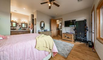 1590 W Foothills Dr, Ash Fork, AZ 86320