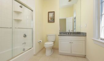 6 Hayes Ct, Atlantic Highlands, NJ 07716