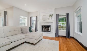14897 Drayton Dr, Noblesville, IN 46062