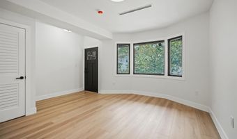 31 W 46TH St A, Bayonne, NJ 07002