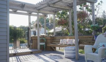 18 Carriage Dr, Burlington, CT 06013