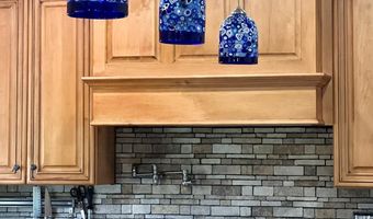 43232 WAYSIDE Cir, Ashburn, VA 20147