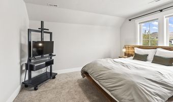 5739 N Portsmouth Ave, Boise, ID 83714
