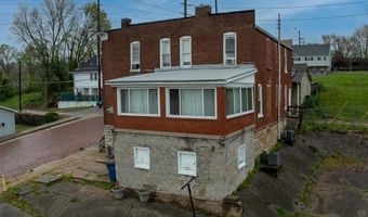 307 Spring St, Alton, IL 62002