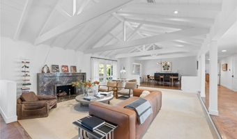 16206 Morrison St, Encino, CA 91436