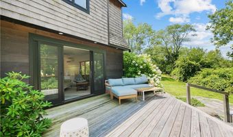 30 Battery Ln, Jamestown, RI 02835