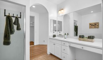 70 Hoku Puhipaka St, Kahului, HI 96732
