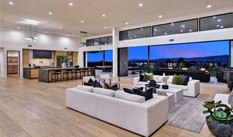 7663 E Corto, Anaheim, CA 92808