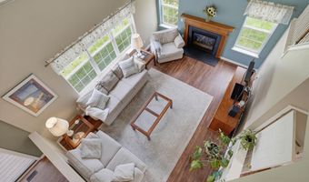 10 WHIRLAWAY Dr, Bear, DE 19701