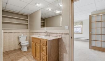46 Timberland Dr, Lincoln, RI 02865