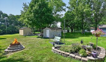 1424 Ash St, Alexandria, MN 56308