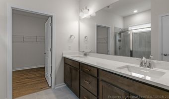 820 Fernwind Cir, Aberdeen, NC 28315