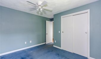 12 Twin Leaf Trl, Narragansett, RI 02874