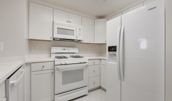 3830 9TH St N 509W, Arlington, VA 22203