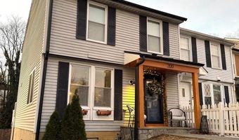 2120 S LOWELL St, Arlington, VA 22204