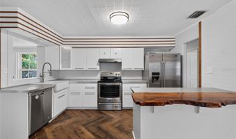 2121 IVANHOE Rd, Orlando, FL 32804