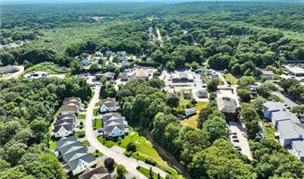 1907 Kingstown Rd, South Kingstown, RI 02879