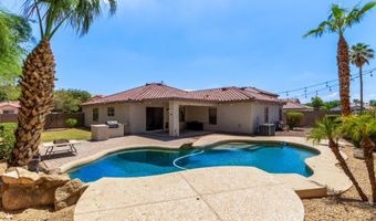 2082 E WILDHORSE Dr, Chandler, AZ 85286