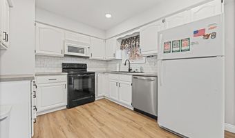 549 Linwood Dr, Alliance, OH 44601