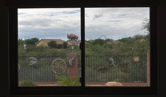 2040 W CAVE COTTON Loop, Benson, AZ 85602