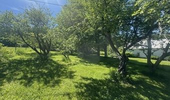 3491 County Rd, Albany, VT 05875