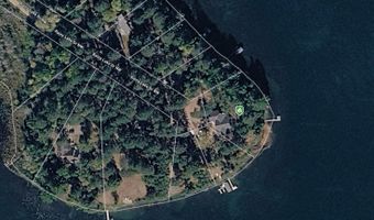 1090 Rainy Lake Dr NW, Backus, MN 56435