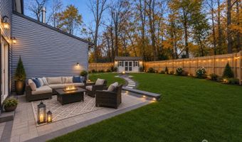 537 S Atlantic Ave, Aberdeen, NJ 07747