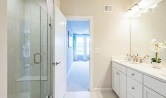 20306 NEWFOUNDLAND Sq, Ashburn, VA 20147