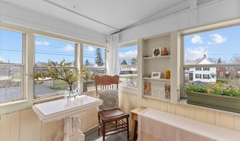 42-44 Oak St, Burlington, VT 05401
