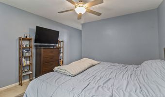 8320 Lake Tree Ln, Indianapolis, IN 46217