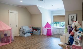 553 Tara Rd, Brandon, MS 39042
