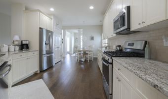 31 GARDEN Path, Barnegat, NJ 08005