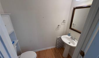 9235 Waterside Dr, Ball Ground, GA 30107