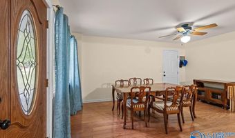 615 6th St NE, Arab, AL 35016