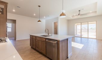 3644 Red Arroyo Dr, Alamogordo, NM 88310