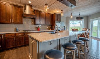 18860 Roselle Cv, Auburn, IN 46706