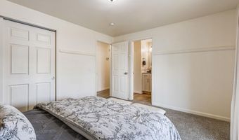1104 Leslie Ln, Benton City, WA 99320