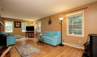 58 Anthony Ct, Bethany, CT 06524