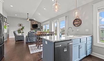 16025 Craig St, Basehor, KS 66007