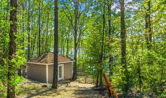 4362 Lake St, Bridport, VT 05734