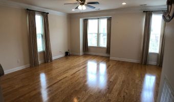 2122 Whitesmith Dr, Apex, NC 27502