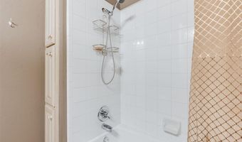 7908 NW 48th St, Bethany, OK 73008