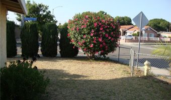 2100 W Dogwood Ave, Anaheim, CA 92801