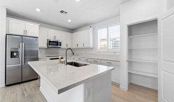 10843 Pala Bells St, Loma Linda, CA 92354