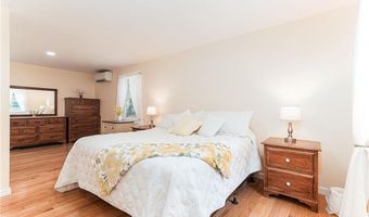 147 Woodville Alton Rd, Hopkinton, RI 02832