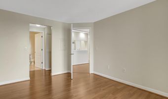 901 N MONROE St 1408, Arlington, VA 22201