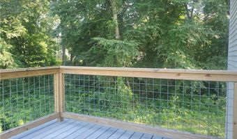 5 Ludlow St, Johnston, RI 02919