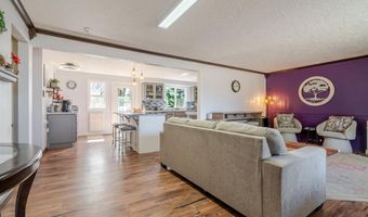 656 E Thornton Lake Dr NW, Albany, OR 97321