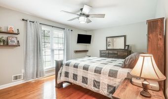 306 Edgewood Dr, Bardstown, KY 40004